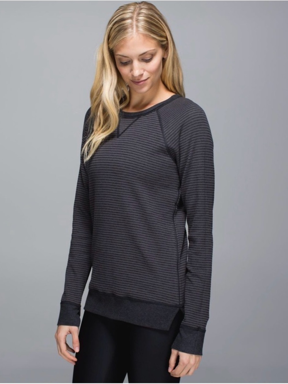lululemon athletica Dark Gray Striped Lightweight Sweatshirt reversible size 6